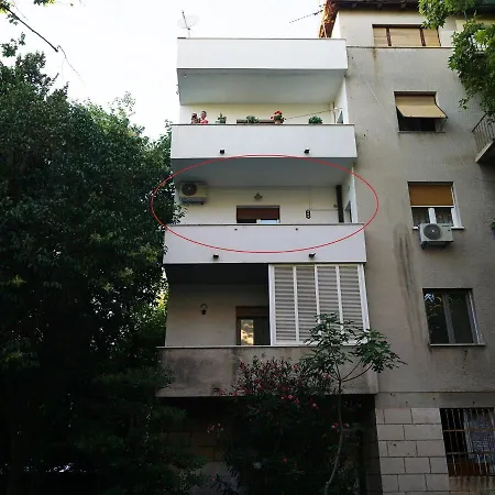 Deluxe Joia With Balcony On The Bacvice, Free Parking, Old Town, Near Ferry Port *